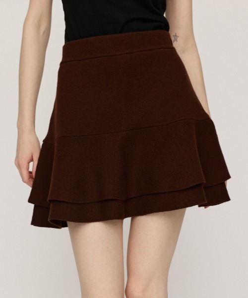 SLY（スライ）の「LAYERED FRILL KNIT S/SKORT レイヤードフリルニットショートスコート 秋服 冬服（スカート・レディース・チャコールグレー/ブラウン/ブラック系その他2/杢グレー・2/1）」の4枚目の写真