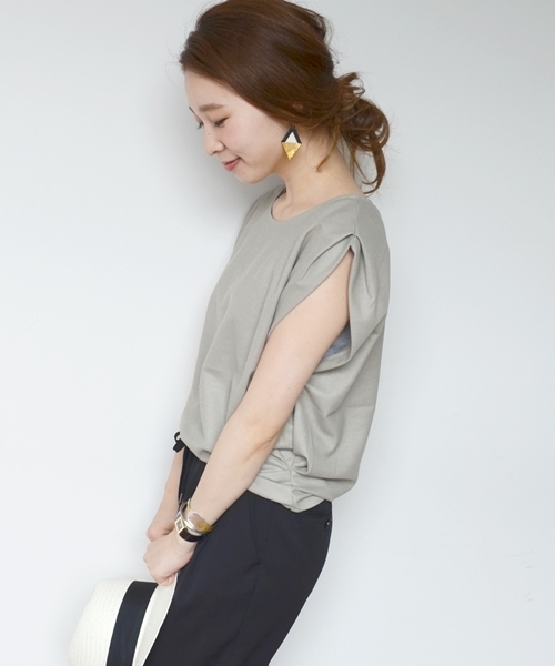 SHIPS for women（シップスフォーウィメン）の「ラミージャージータックプルオーバー（Tシャツ/カットソー・レディース・オリーブ/ライトホワイト/ブラック/ピンク・ONE SIZE）」の3枚目の写真