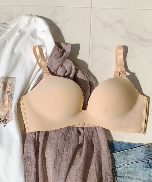 aimerfeel（エメフィール）の「ノンワイヤー 超盛ブラ(R) シームレス 単品ブラジャー（ブラジャー・レディース・ナチュラル/マジェンタ/ブラック/ベージュ/ネイビー/ローズ/カーキ/ライトピンク/バーガンディー/ダークネイビー/ミント/コーラル/ピンクベージュ・MEDIUM/X-LARGE/LARGE/SMALL）」の3枚目の写真