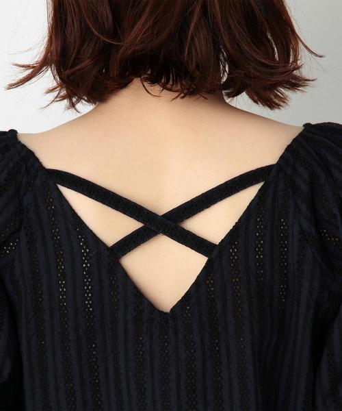 Another Edition（アナザーエディション）の「アイレットスリーブブラウス/AEBＦC  アイレット ST BLUS◆（シャツ/ブラウス・レディース・オフホワイト/ネイビー・FREE）」の16枚目の写真