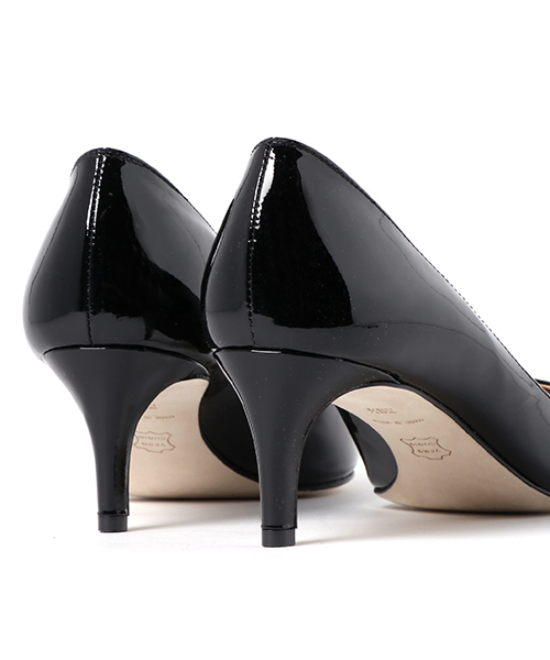 STUDIOUS SELECT（ステュディオスセレクト）の「【EXTRAODINARY JANE】PATENT ROW PUMPS（パンプス・レディース・ブラック/ベージュ・1/2/3）」の9枚目の写真