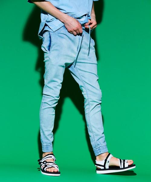 MONKEY TIME（モンキータイム）の「＜monkey time＞  ST TCR/TWL SKINNY JOGGER/ジョガーパンツ ◆（デニムパンツ・メンズ・ブラック/ライトブルー・X-LARGE/LARGE/MEDIUM/SMALL）」の3枚目の写真