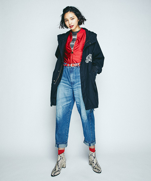 HYSTERIC GLAMOUR(ヒステリックグラマー)の「USED加工デニム ペインターパンツ(デニムパンツ・レディース・インディゴブルー・24inch/25inch/26inch/27inch/28inch)」の4枚目の写真