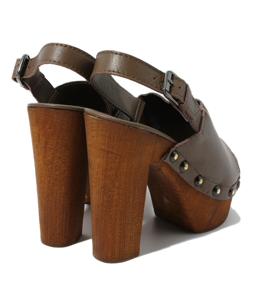 mystic（ミスティック）の「LEPO（サンダル・レディース・ブラック/ベージュ/ブラウン・35/36/37/38）」の4枚目の写真