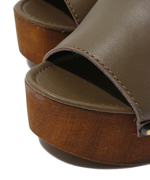 mystic（ミスティック）の「LEPO（サンダル・レディース・ブラック/ベージュ/ブラウン・35/36/37/38）」の8枚目の写真