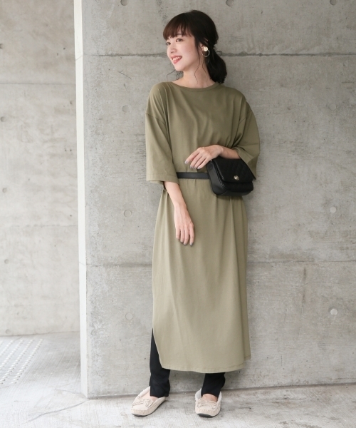 LOWRYS FARM（ローリーズファーム）の「カラーワンピースＳＳ／Ｍ　808792（ワンピース・レディース・パープル/ブラウン/アイボリー/カーキ/ブラック・MEDIUM/LARGE）」の4枚目の写真