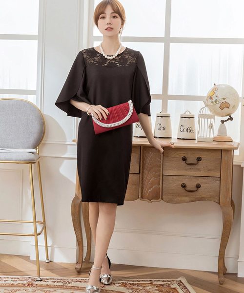 DRESS STAR（ドレス スター）の「パールラディアルサテンプリーツクラッチバッグ（クラッチバッグ・レディース・ベージュ/ブラック/ネイビー/シルバー/ワインレッド・フリー）」の16枚目の写真