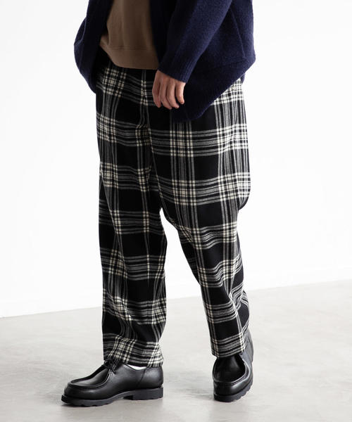 green label relaxing（グリーンレーベルリラクシング）の「CM KINLOCH ANDERSON ｳｰﾙﾁｪｯｸ FULL-CUT パンツ ◆（その他パンツ・メンズ・ベージュ/ブラック・L/M/S）」の5枚目の写真