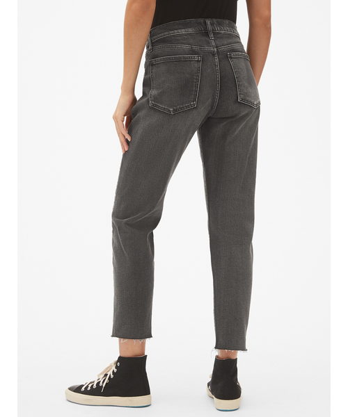 GAP（ギャップ）の「ハイライズ ベストガールフレンドジーンズ（ローヘム）（デニムパンツ・レディース・ブラック・24/25/26/27/28/23/29）」の3枚目の写真