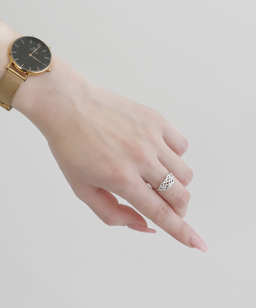 Jewel closet by L&Co.（ジュエルクローゼットバイエルアンドコー）の「水引き リング（リング・レディース・シルバー/ゴールド/シルバー系その他/ゴールド系その他/シルバー系その他2/ゴールド系その他2・9号/13号/11号）」の7枚目の写真