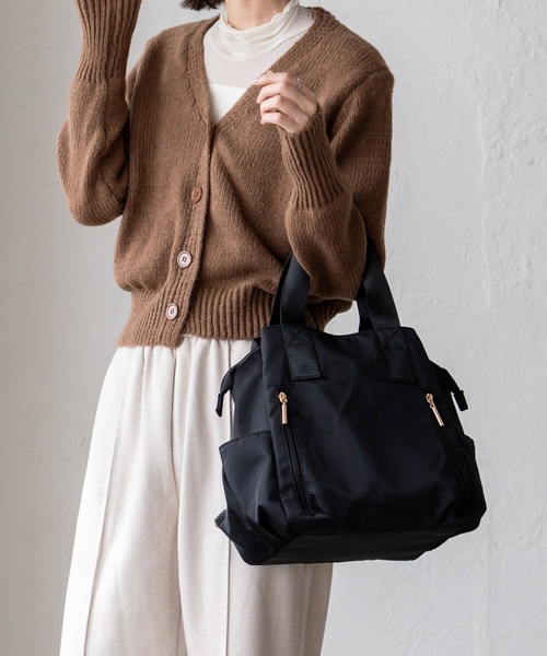 VitaFelice（ヴィータフェリーチェ）の「大容量ナイロンリュックサック（バックパック/リュック・レディース・ブラック/ネイビー/モカ/ブラウン/グレー/グリーン系その他・FREE）」の14枚目の写真