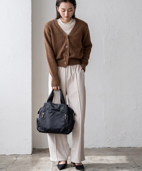 VitaFelice（ヴィータフェリーチェ）の「大容量ナイロンリュックサック（バックパック/リュック・レディース・ブラック/ネイビー/モカ/ブラウン/グレー/グリーン系その他・FREE）」の11枚目の写真