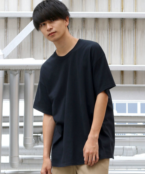 GILDAN（ギルダン）の「GILDAN/ギルダン ビッグシルエット USAフィット 1/2スリーブＴシャツ/無地T（Tシャツ/カットソー・メンズ・ネイビー/チャコール/ブラック/ピンク/ブラウン/サックスブルー/ホワイト/ベージュ/オレンジ/グレー/レッド/イエロー/パープル/ブルー/ワイン/ダークグリーン・M/L/XL）」の3枚目の写真