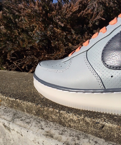 NIKE(ナイキ)の「ナイキ エアフォース ダウンタウン ティエンポカラー NIKE AF1 DOWNTOWN 579962(スニーカー・メンズ・グリーン/ネイビー/シルバー・27cm/28.5cm/26cm/26.5cm/29cm/28cm/27.5cm)」の18枚目の写真