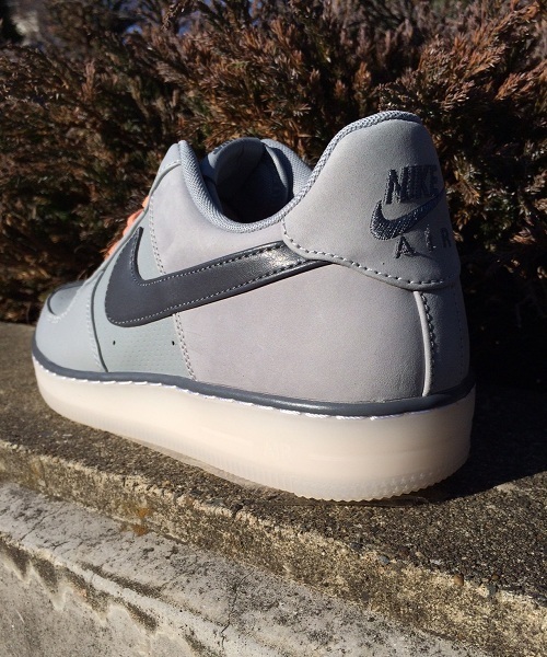 NIKE(ナイキ)の「ナイキ エアフォース ダウンタウン ティエンポカラー NIKE AF1 DOWNTOWN 579962(スニーカー・メンズ・グリーン/ネイビー/シルバー・27cm/28.5cm/26cm/26.5cm/29cm/28cm/27.5cm)」の11枚目の写真