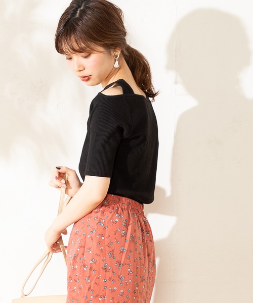 natural couture(ナチュラルクチュール)の「ワンショルストラップテレコTシャツ(Tシャツ/カットソー・レディース・ブラック/ベージュ/ブラウン/サックスブルー/アイボリー・FREE)」の22枚目の写真