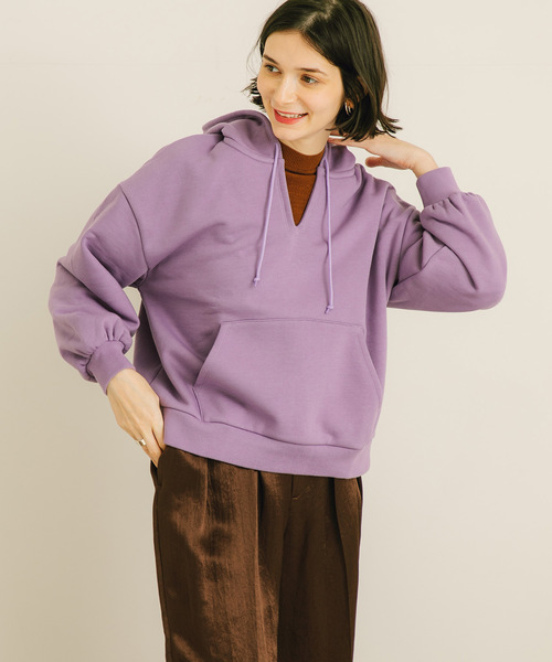 PUBLIC TOKYO（パブリックトウキョウ）の「極 Vネックスリットフードパーカー（パーカー・レディース・ダークグレー/ベージュ/パープル・FREE）」の22枚目の写真