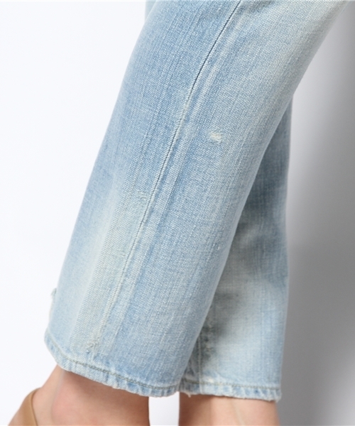 Ray BEAMS（レイビームス）の「RED CARD /  ボーイフレンドデニム（デニムパンツ・レディース・サックスブルー・22/24/25/23）」の2枚目の写真