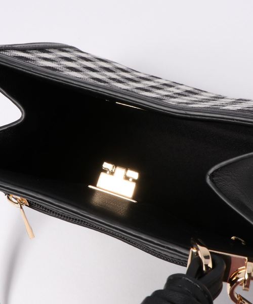 INTERPLANET(インタープラネット)の「合皮*キャンバスミニBAG(ショルダーバッグ・レディース・ブラック系その他/ブラック/キャメル・フリー)」の6枚目の写真