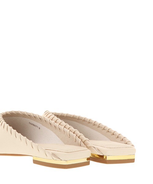 RANDA（ランダ）の「CAMILLE BIS RANDA/ソフトメッキヒールスクエアトゥミュール（パンプス・レディース・ブラック/ブルー/アイボリー・LL/M/L/S）」の6枚目の写真