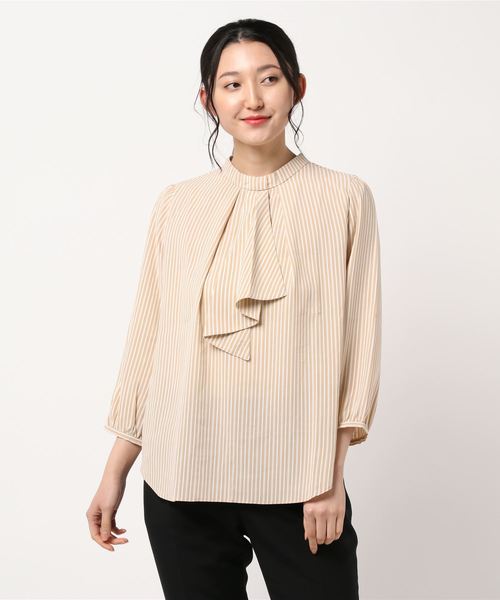 BELLUNA（ベルーナ）の「ジョーゼット素材ドレープボウタイブラウス（シャツ/ブラウス・レディース・ベージュ/オフホワイト/ストライプ/ブラック/ネイビー・LARGE/X-LARGE/MEDIUM）」の12枚目の写真