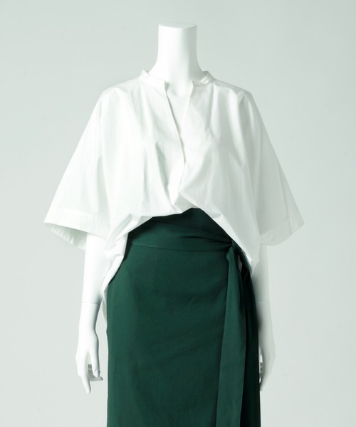 N.O.R.C(�m�[�N)�̃^�C�v���C�^�[�u���E�X(�V���c/�u���E�X)