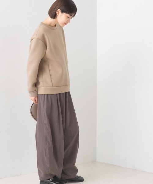 OMNES（オムネス）の「スポンジポンチ後裾ファスナープルオーバー（その他トップス・レディース・モカ/ベージュ/ネイビー・FREE）」の8枚目の写真