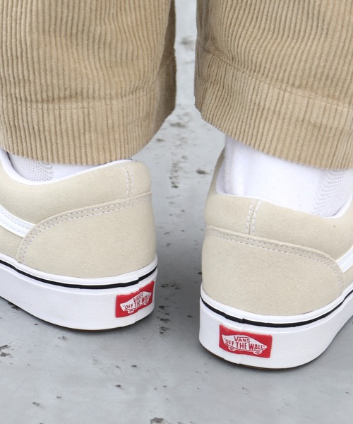 VANS（バンズ）の「VANS/ヴァンズ Comfycush Old Skool スウェードコンフィークッシュオールドスクール スニーカー（スニーカー・メンズ・ベージュ・8/6/7/8h/6h/5/9h/10/5h/9）」の5枚目の写真