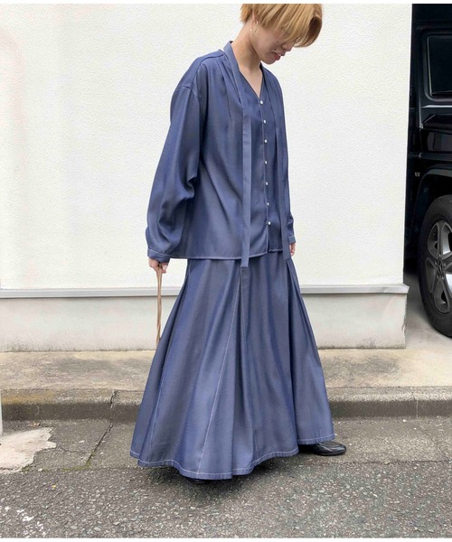 LHELBIE(レルビエ)の「マチ切替フレアスカート(スカート・レディース・ベージュ/インディゴブルー・M)」の18枚目の写真