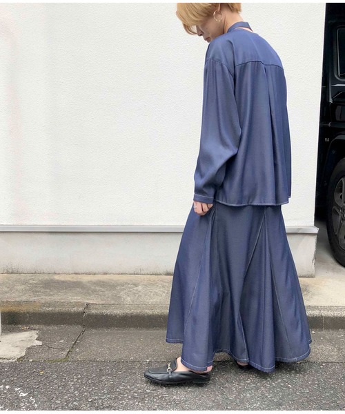 LHELBIE(レルビエ)の「マチ切替フレアスカート(スカート・レディース・ベージュ/インディゴブルー・M)」の19枚目の写真