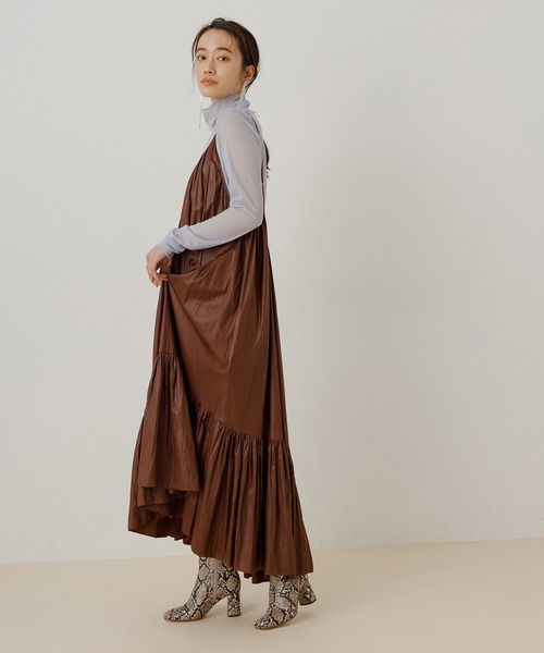 ADAM ET ROPE'(アダムエロペ)の「シアーメローシフォンタートル(Tシャツ/カットソー・レディース・ブラック/ホワイト/ベージュ系その他/ミント/サックスブルー・FREE)」の7枚目の写真