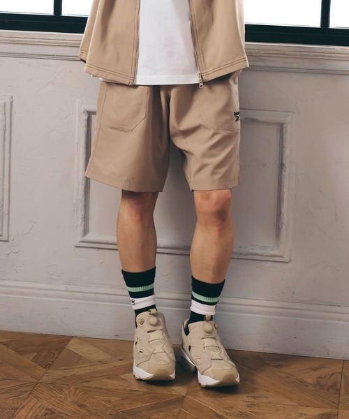 Reebok(リーボック)の「クラシックス ショーツ / Classics Shorts(その他パンツ・メンズ・サンドベージュ/ブラック・X-SMALL/SMALL/MEDIUM/X-LARGE/XXX-LARGE/LARGE/XX-LARGE)」の2枚目の写真