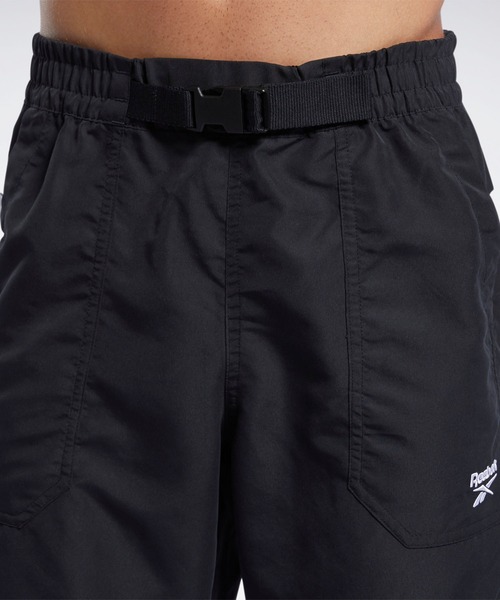 Reebok(リーボック)の「クラシックス ショーツ / Classics Shorts(その他パンツ・メンズ・サンドベージュ/ブラック・X-SMALL/SMALL/MEDIUM/X-LARGE/XXX-LARGE/LARGE/XX-LARGE)」の8枚目の写真