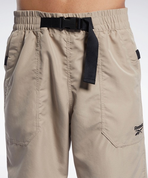 Reebok(リーボック)の「クラシックス ショーツ / Classics Shorts(その他パンツ・メンズ・サンドベージュ/ブラック・X-SMALL/SMALL/MEDIUM/X-LARGE/XXX-LARGE/LARGE/XX-LARGE)」の5枚目の写真