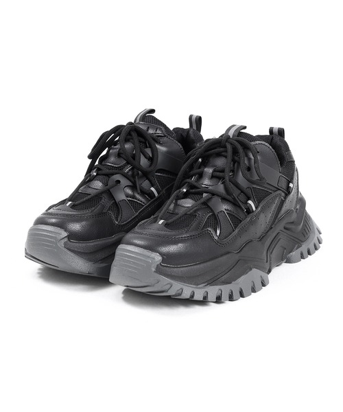 Figments（フィグメンツ）の「UGLYスニーカー（スニーカー・レディース・オフホワイト/ブラック・SMALL/MEDIUM）」の8枚目の写真