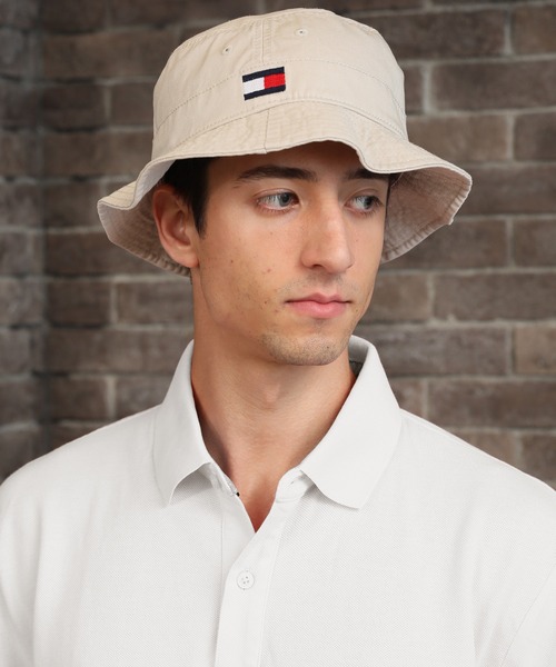 TOMMY HILFIGER（トミーヒルフィガー）の「【TOMMY HILFIGER/トミーヒルフィガー】ワンポイントロゴ バケットハット（ハット・メンズ・ネイビー/ストーン・L-XL/S-M）」の10枚目の写真