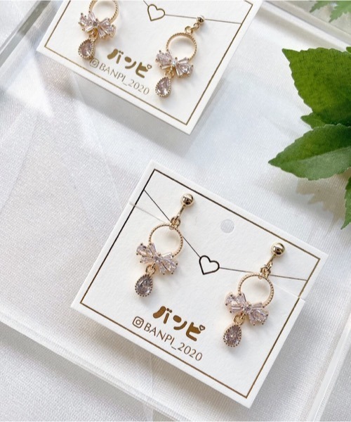 tone(トーン)の「【バンピ】リングリボンキラキラピアス(ピアス(両耳用)・レディース・ゴールド・FREE)」の5枚目の写真
