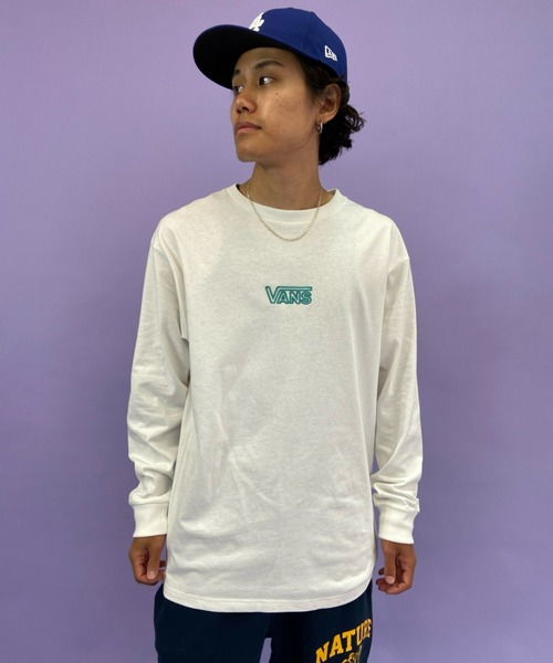 VANS（バンズ）の「VANS/バンズ　ワンポイント ブランドロゴロンT 121K1020100（Tシャツ/カットソー・メンズ・ブラック/ホワイト/ピンク/イエロー・S/M/L/XL）」の2枚目の写真