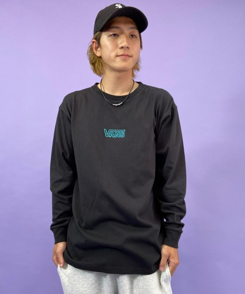 VANS（バンズ）の「VANS/バンズ　ワンポイント ブランドロゴロンT 121K1020100（Tシャツ/カットソー・メンズ・ブラック/ホワイト/ピンク/イエロー・S/M/L/XL）」の3枚目の写真