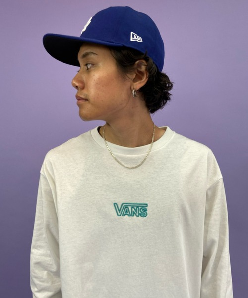 VANS（バンズ）の「VANS/バンズ　ワンポイント ブランドロゴロンT 121K1020100（Tシャツ/カットソー・メンズ・ブラック/ホワイト/ピンク/イエロー・S/M/L/XL）」の6枚目の写真
