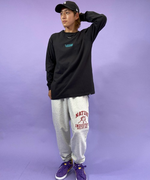 VANS（バンズ）の「VANS/バンズ　ワンポイント ブランドロゴロンT 121K1020100（Tシャツ/カットソー・メンズ・ブラック/ホワイト/ピンク/イエロー・S/M/L/XL）」の13枚目の写真