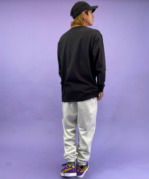 VANS（バンズ）の「VANS/バンズ　ワンポイント ブランドロゴロンT 121K1020100（Tシャツ/カットソー・メンズ・ブラック/ホワイト/ピンク/イエロー・S/M/L/XL）」の17枚目の写真