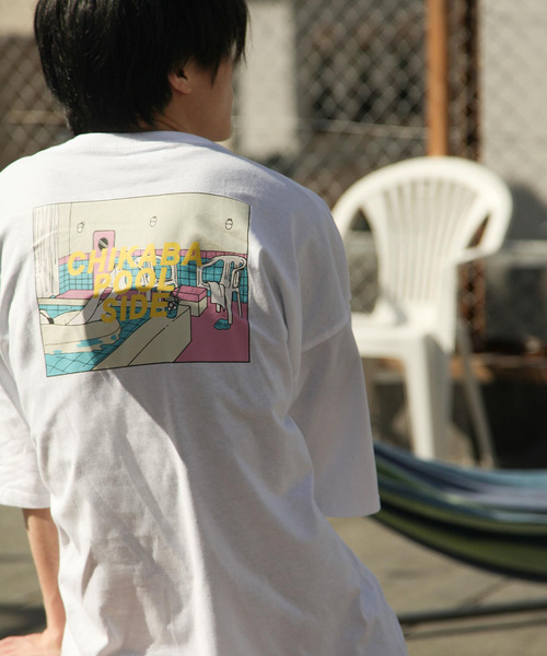 CHIKABA（チカバ）の「【CHIKABA POOL SIDE】ビックシルエット半袖バックプリントエモTシャツ（Tシャツ/カットソー・メンズ・パープル/ブラック系/ブルー系/ベージュ/ホワイト系1/ベージュ系1/ブラック/ホワイト系/ベージュ系/パープル系/パープル系1/ホワイト/ブルー/ブラック系1/ブルー系1・MEDIUM/LARGE）」の18枚目の写真