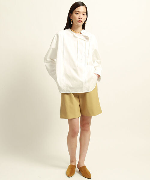 Ray BEAMS（レイビームス）の「Ray BEAMS / アシンメトリー リボン シャツ（シャツ/ブラウス・レディース・ブラック/ホワイト・ONE SIZE）」の3枚目の写真