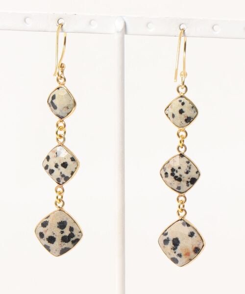 チャイハネ（チャイハネ）の「【チャイハネ】トリプルダルメシアンジャスパーピアス（ピアス（両耳用）・レディース・その他・FREE）」の4枚目の写真