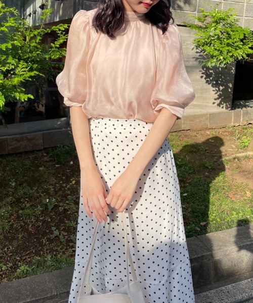 one after another NICE CLAUP(ワンアフターアナザーナイスクラップ)の「バックリボンオーガンジーブラウス(シャツ/ブラウス・レディース・ブラック/ベージュ/オフホワイト・FREE)」の6枚目の写真