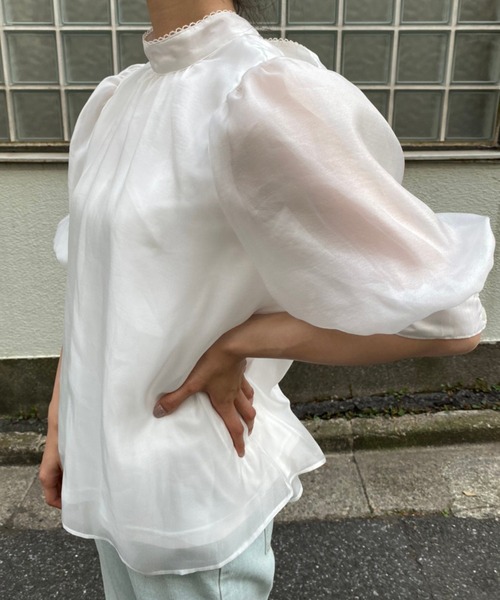 one after another NICE CLAUP(ワンアフターアナザーナイスクラップ)の「バックリボンオーガンジーブラウス(シャツ/ブラウス・レディース・ブラック/ベージュ/オフホワイト・FREE)」の13枚目の写真