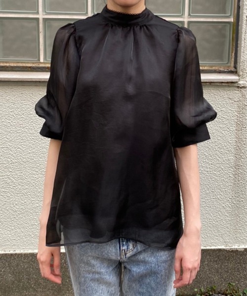 one after another NICE CLAUP(ワンアフターアナザーナイスクラップ)の「バックリボンオーガンジーブラウス(シャツ/ブラウス・レディース・ブラック/ベージュ/オフホワイト・FREE)」の16枚目の写真