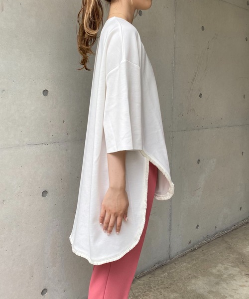 CAPRICIEUX LE'MAGE（カプリシューレマージュ）の「フリンジトリムTシャツ（Tシャツ/カットソー・レディース・ホワイト/ブラック/ベージュ・FREE）」の7枚目の写真
