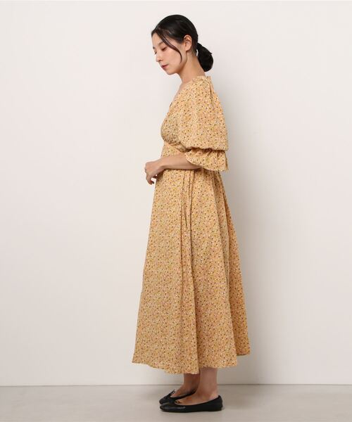 Per sist ence（パーシエンス）の「Per sist ence/パーシエンス　フラワープリント レトロ ロングワンピース（ワンピース・レディース・イエロー/ブルー/アイボリー/ブラック・FREE）」の6枚目の写真